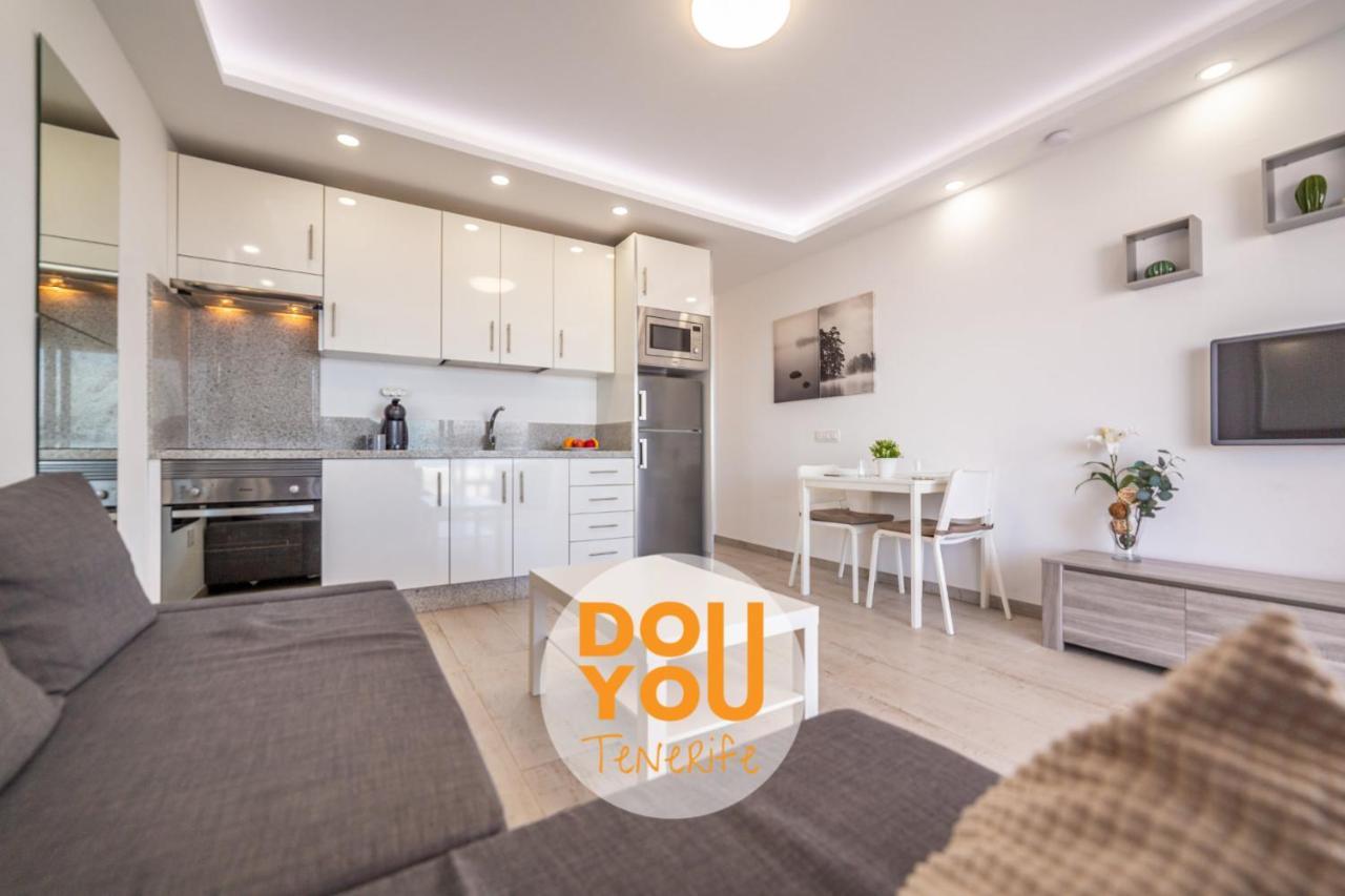 Holiday Apartments Oasis Los Cristianos  Extérieur photo